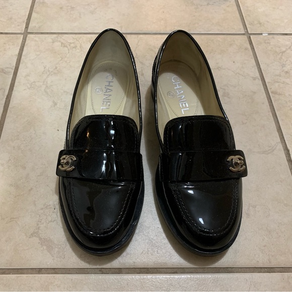 RESERVED - šFINAL SALEšā¤ļøAuthentic Chanel Loafersā¤ļø (available until Nov 15) - Picture 1 of 15